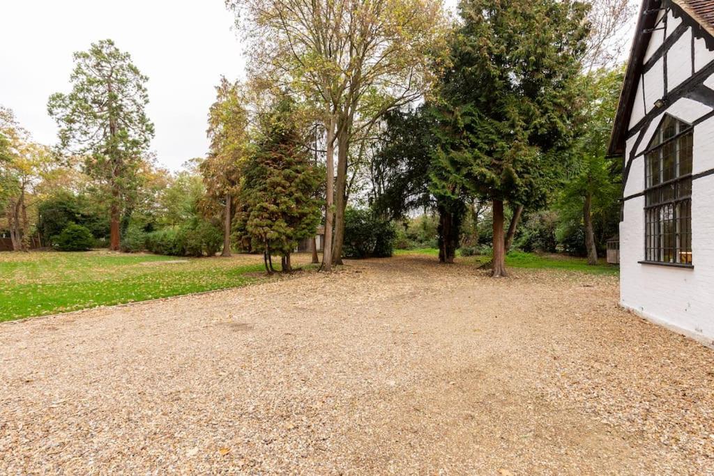 Dorney Windsor Legoland 5 Star Stay For Upto 14 Guests Exteriér fotografie